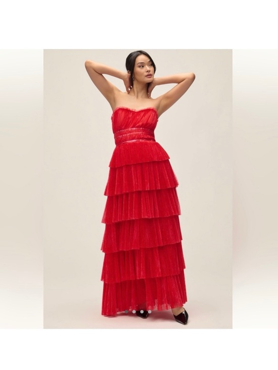 Hutch Dresses & Skirts - Hutch Strapless Tiered Red Gown